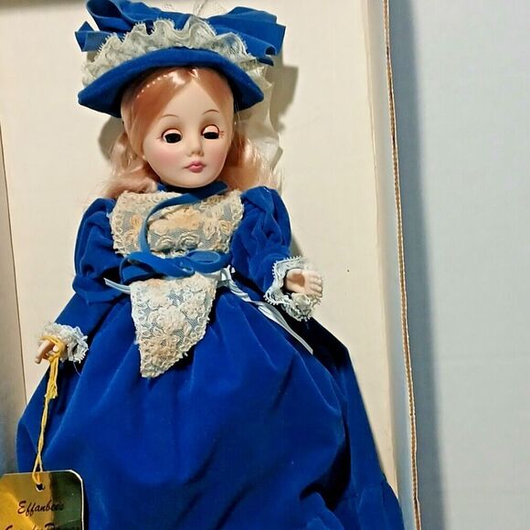Vintage Effanbee Doll 11ins Elizabeth Blue Dress and Hat. - Picture 9 of 10